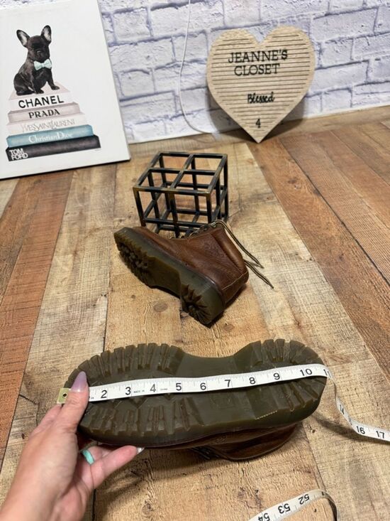 Dr. Martens VTG Grizzly Brown Leather Boots Made England Mens US 5 8287 AW 004 main image 7